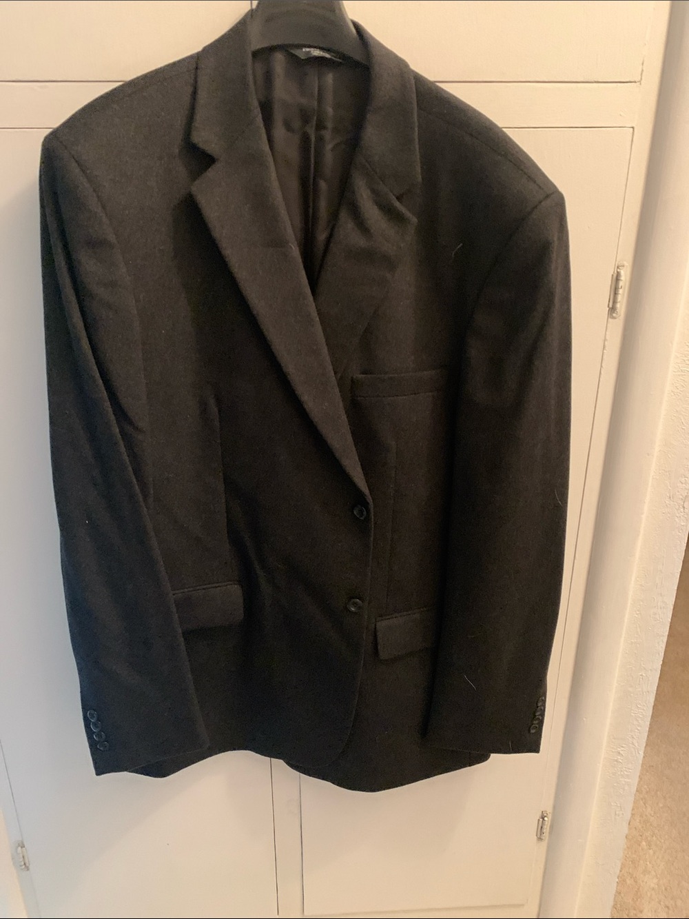 Pronto Uomo Men's Black Two-Button Sport Coat